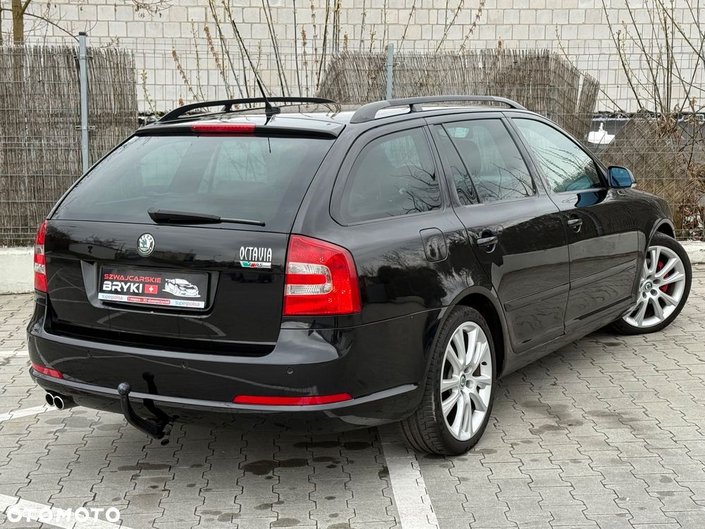 Skoda Octavia 2.0 TFSI RS - 9