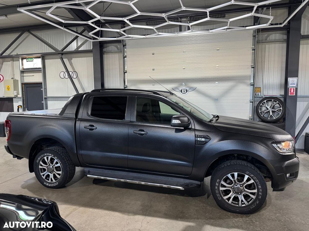 Ford Ranger 3.2 Duratorq 200 CP 4x4 Cabina Dubla Wildtrack Aut. - 29