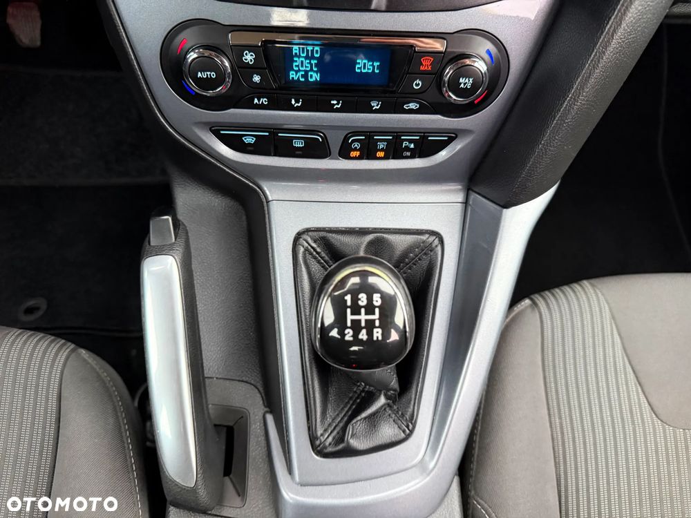 Ford Focus - 15