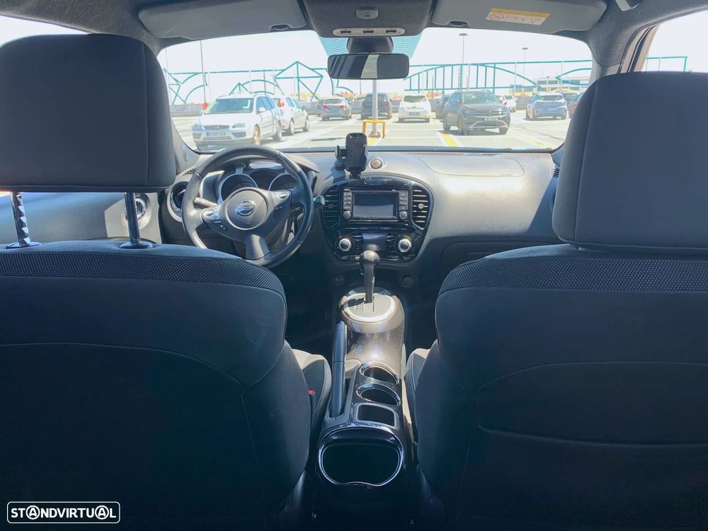 Nissan Juke 1.6 Tekna Premium Ext.1 Black T.Xtronic - 3