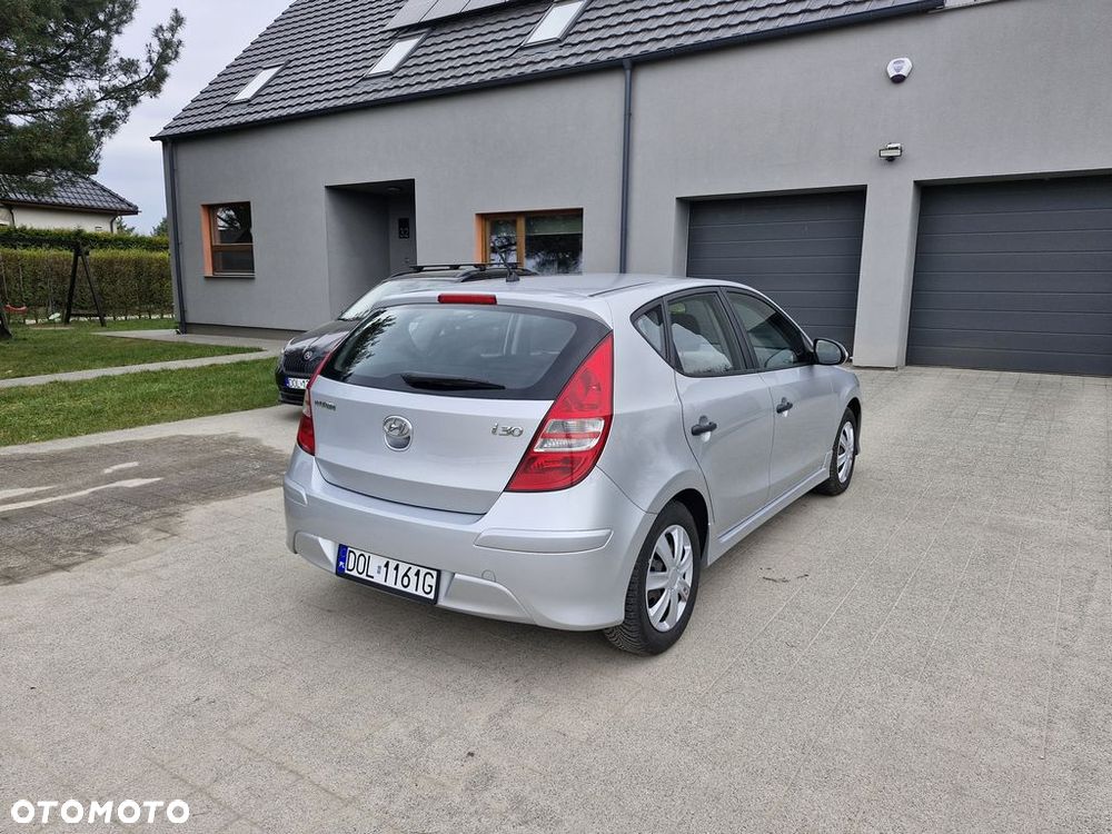 Hyundai i30 1.4 FIFA WM Edition - 7