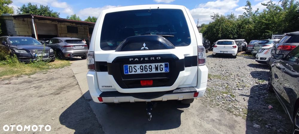 Mitsubishi Pajero 3.2 DID Instyle - 27