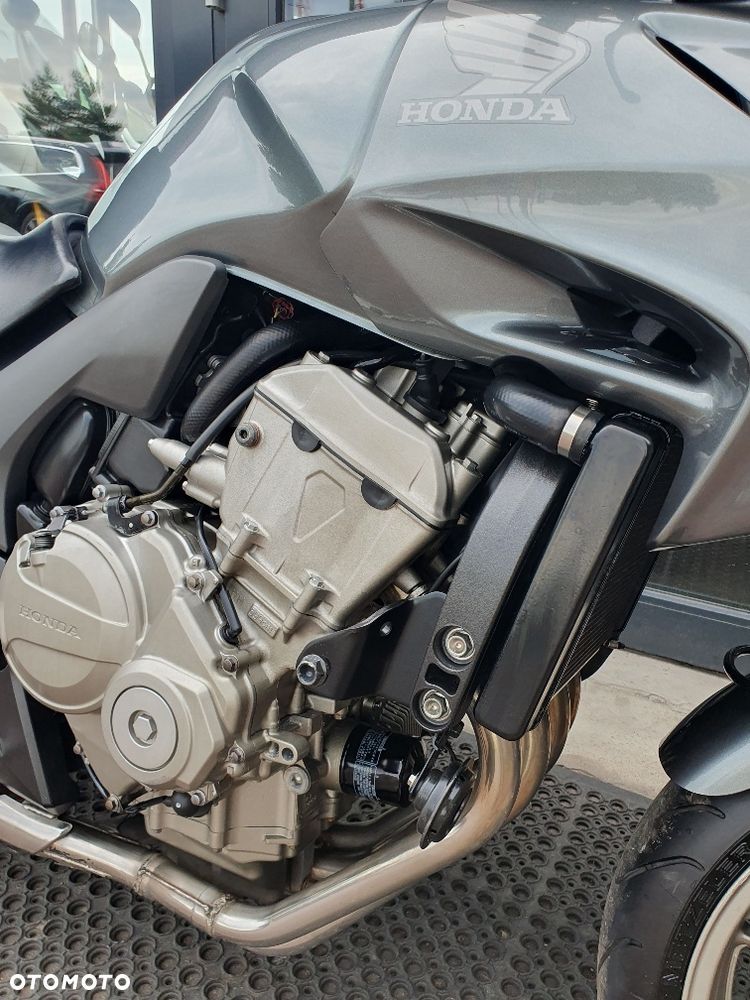Honda CBF - 27
