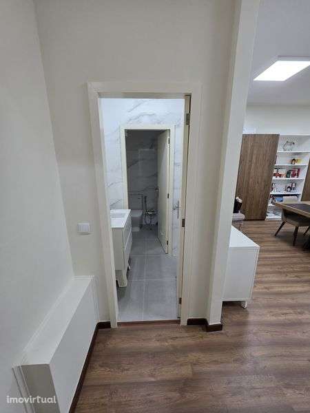 Escritorio Mobilado Edificio D.Nuno - Grande imagem: 5/9