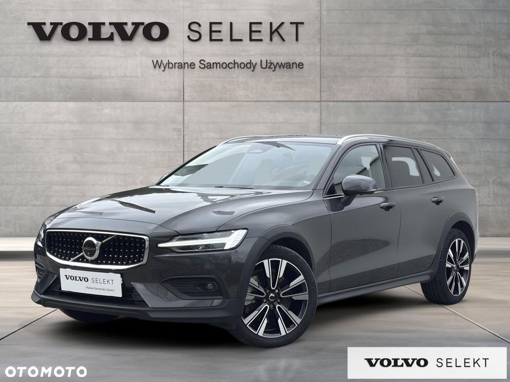 Volvo V60 Cross Country - 2