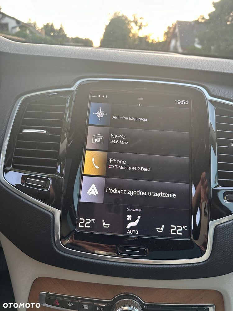 Volvo XC 90 T6 AWD Momentum - 4