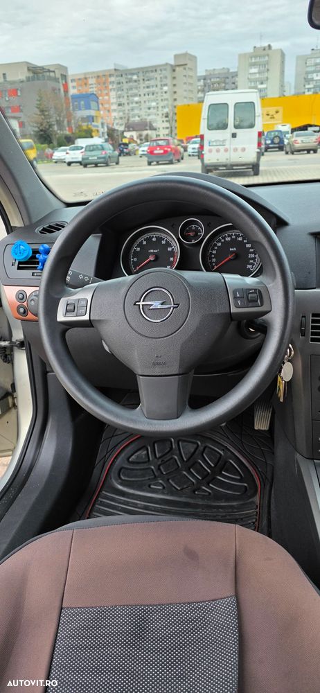 Opel Astra 1.4 - 12