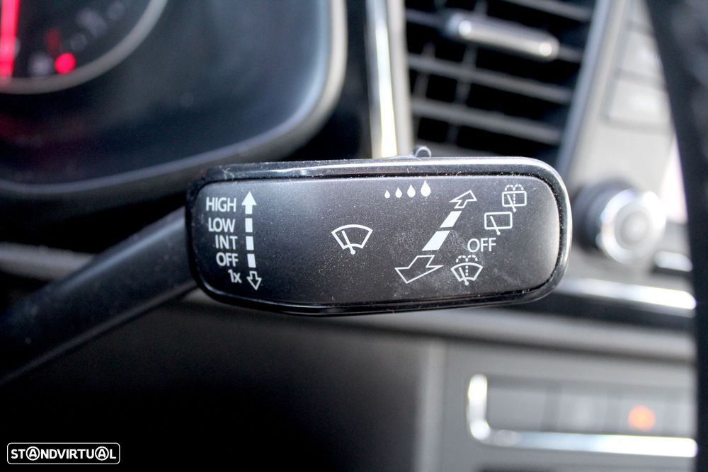 SEAT Leon ST 1.6 TDI Reference Ecomotive - 18