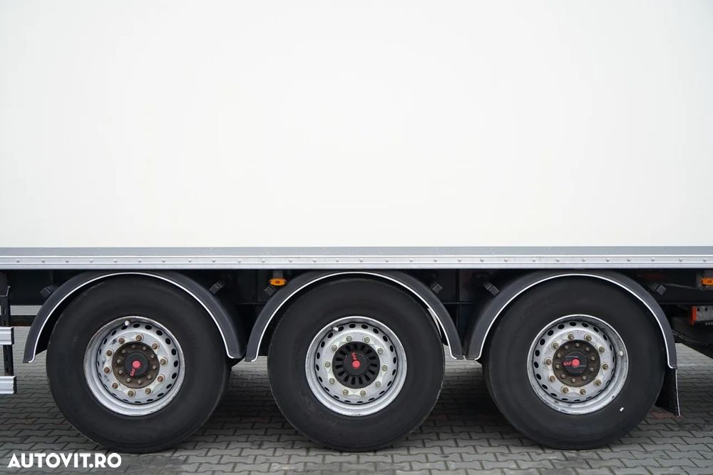 Fruehauf CONTAINER / LOT / OBLOAN RULANT / LIFT DHOLLANDIA / AXĂ SUSPENDATĂ / SAF / PODEA REZISTENTĂ - 21