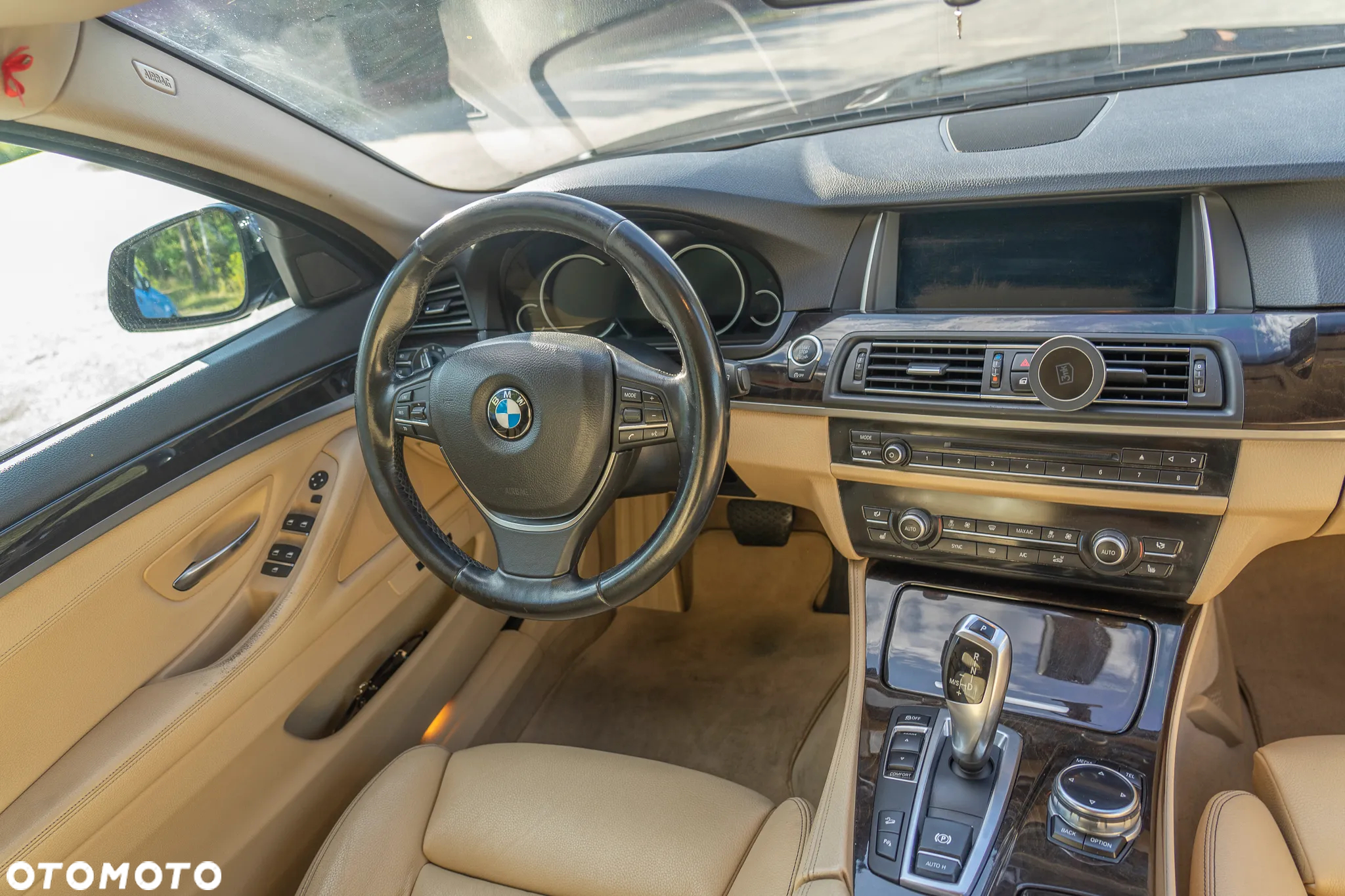 BMW Seria 5 525d xDrive Luxury Line - 25