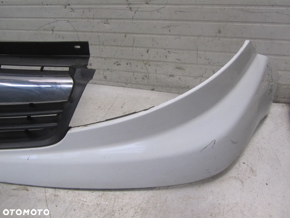 Grill-Atrapa Opel Vivaro 2006- - 2