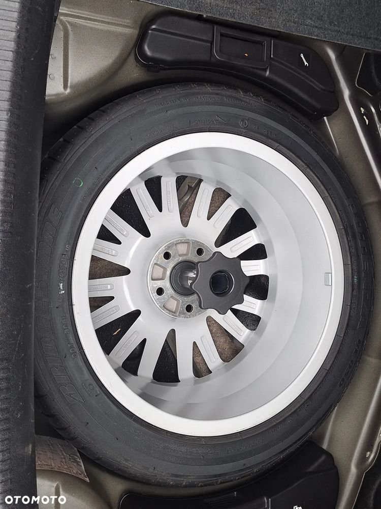 Audi A4 Limousine 2.0 TDI DPF - 34