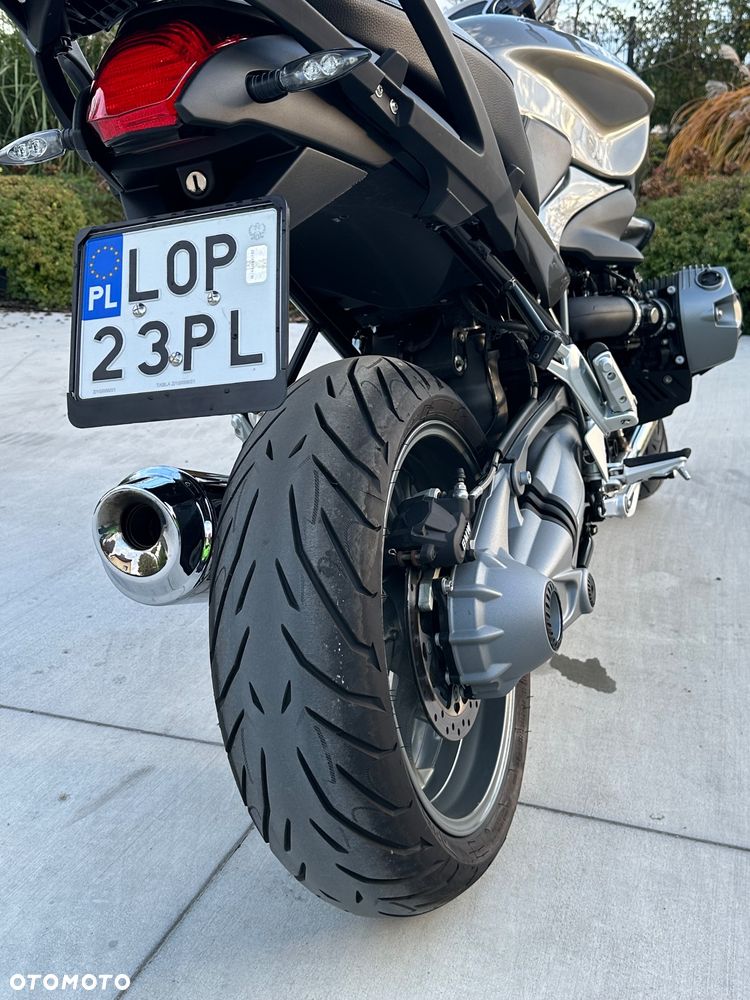 BMW R - 8