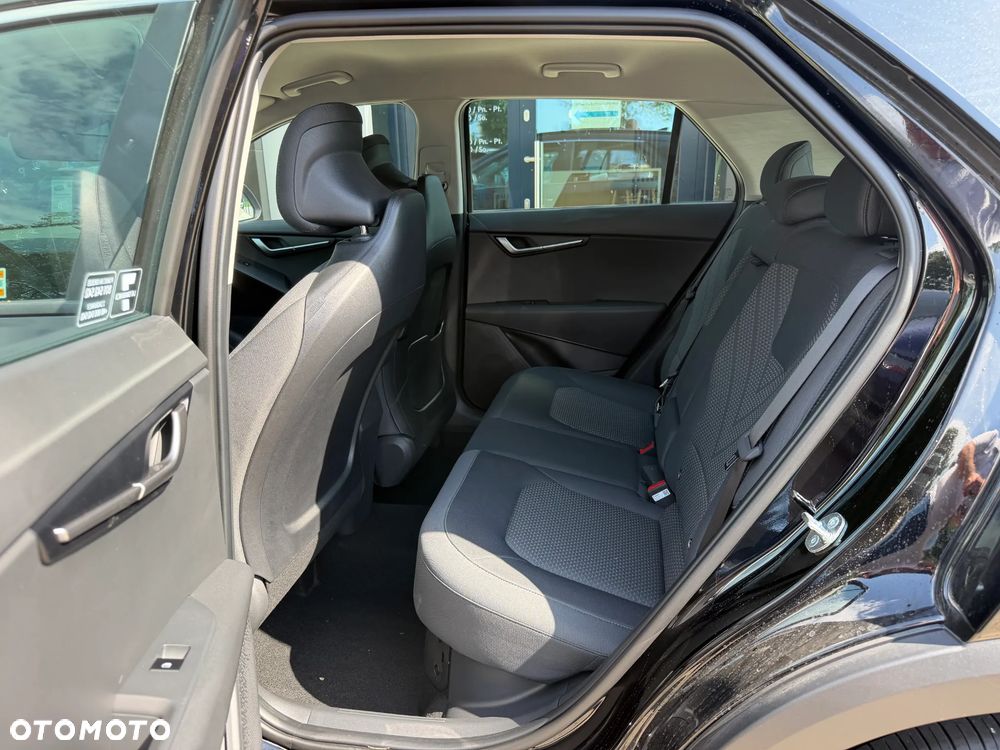 Kia Niro 1.6 GDI Hybrid M - 10