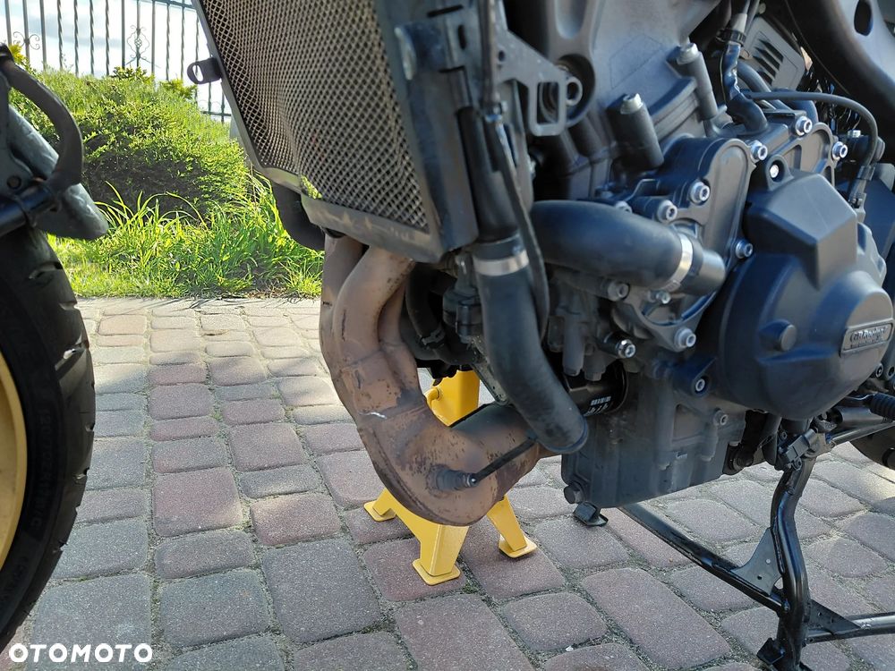 Yamaha MT - 17