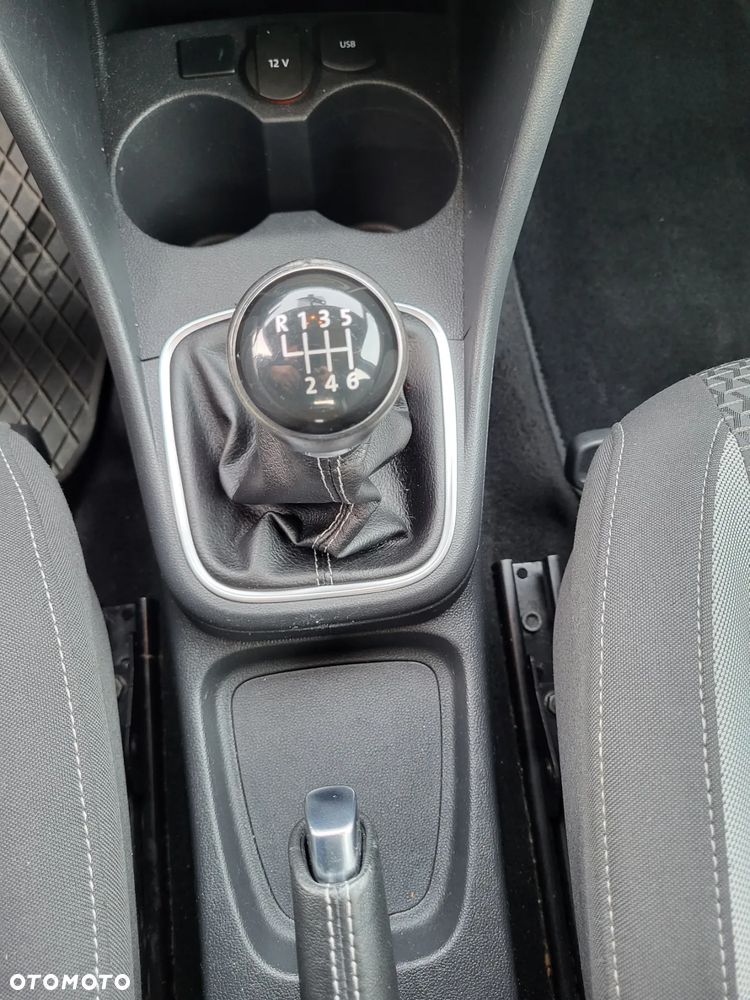 Volkswagen Polo Cross 1.2 TSI BMT Perfectline - 12