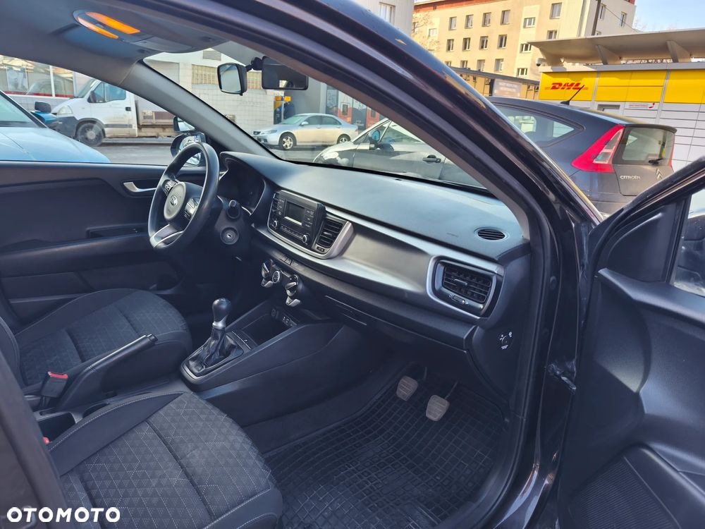Kia Rio 1.2 M - 8