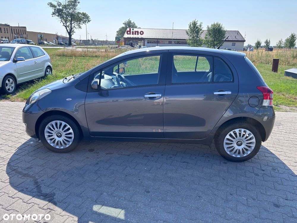 Toyota Yaris 1.33 Luna - 11