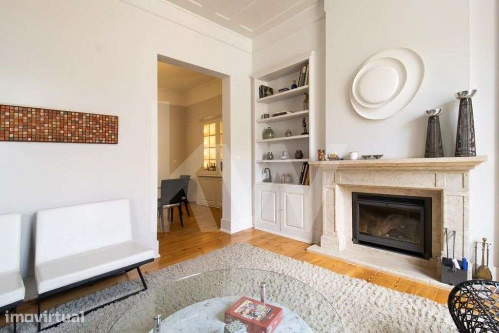 Apartamento T3+1 com pé direito de 3.3m  em Edificio Historico no cora - Grande imagem: 3/26