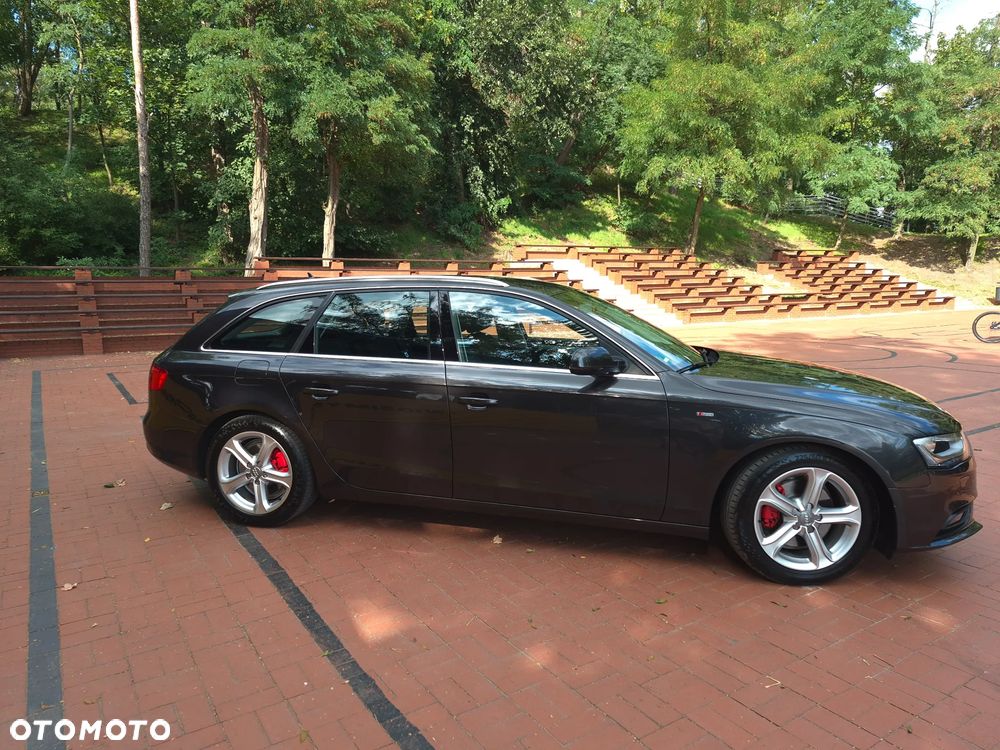 Audi A4 Avant - 27