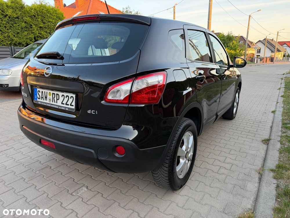 Nissan Qashqai 1.5 dCi TEKNA - 15