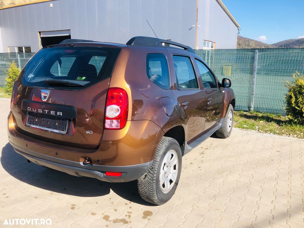 Dacia Duster 1.5 dCi 4x2 Laureate - 9