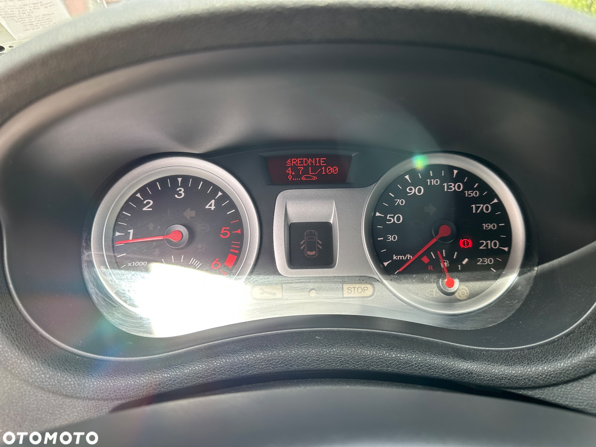 Renault Clio 1.5 dCi 85 FAP Grandtour Luxe - 12