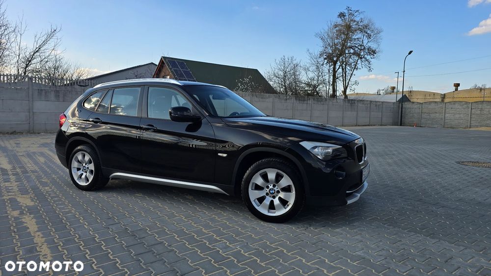 BMW X1 sDrive18i xLine - 4