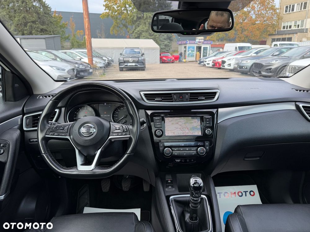 Nissan Qashqai 1.3 DIG-T Tekna - 18
