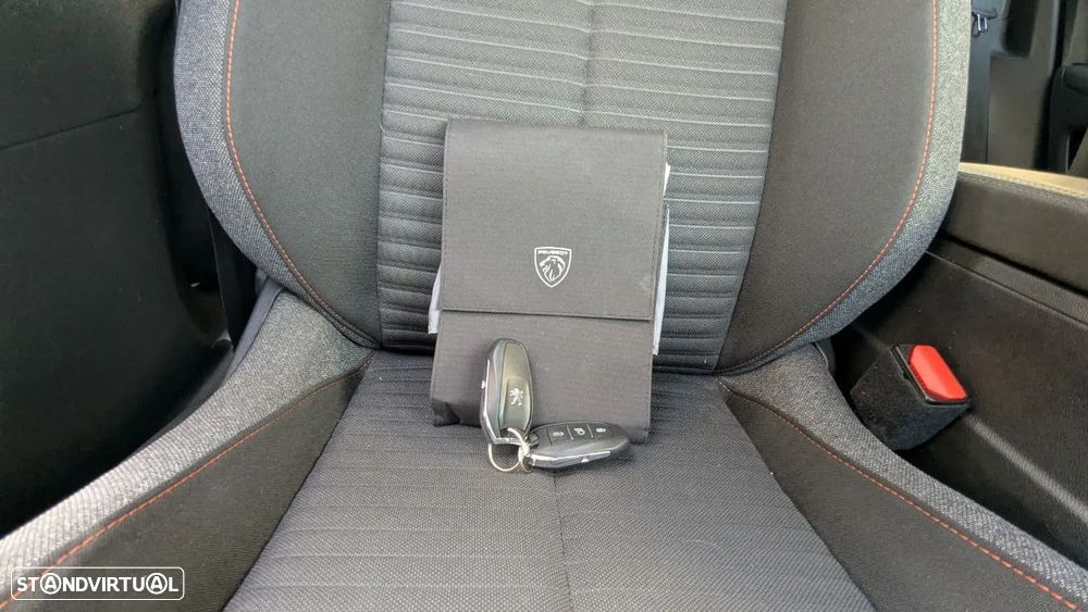Peugeot e-2008 Active Pack - 9