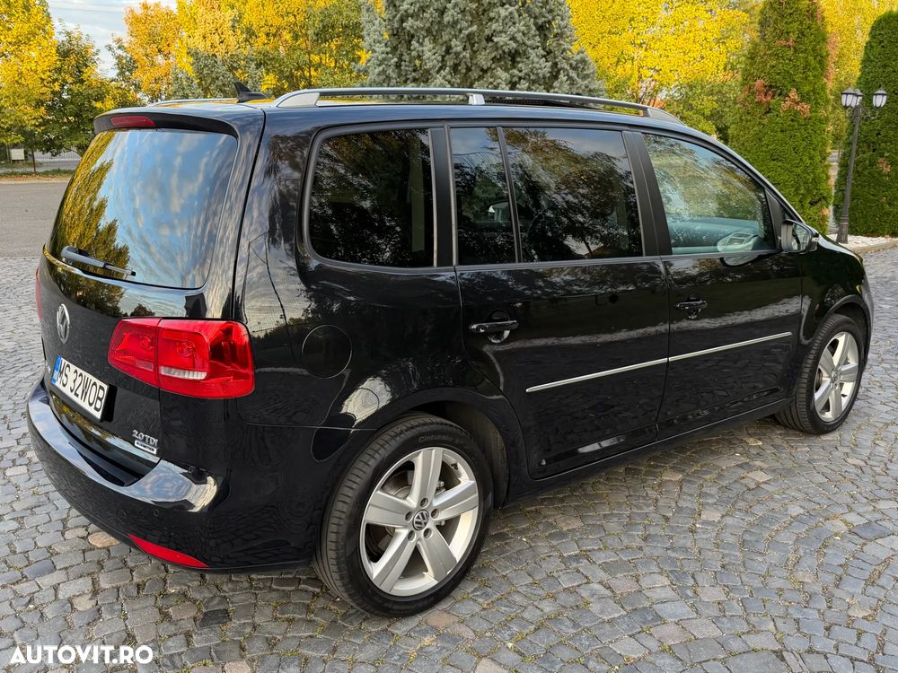 Volkswagen Touran 2.0 TDI DSG Highline - 5