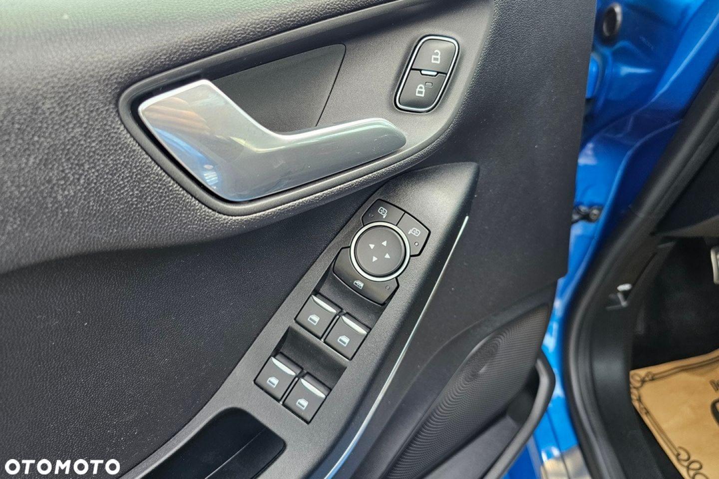 Ford Fiesta - 27