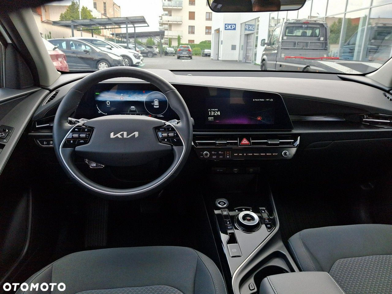 Kia Niro e-Niro 64kWh M - 13