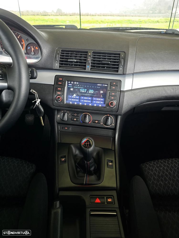 BMW 320 d Sport Edition - 14