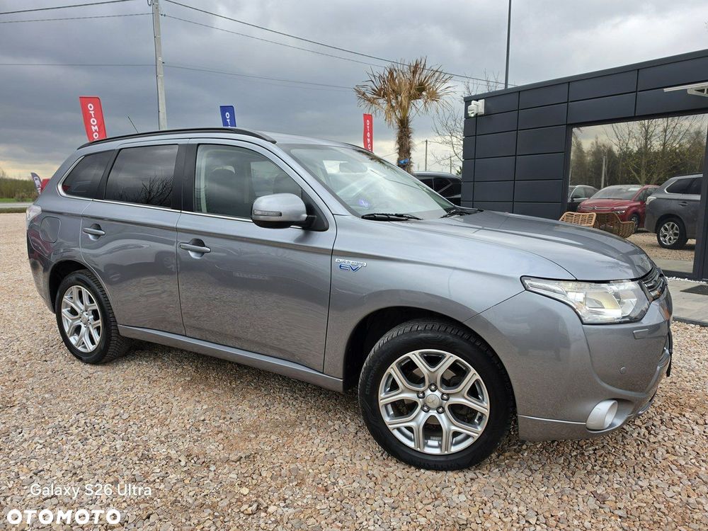 Mitsubishi Outlander - 5