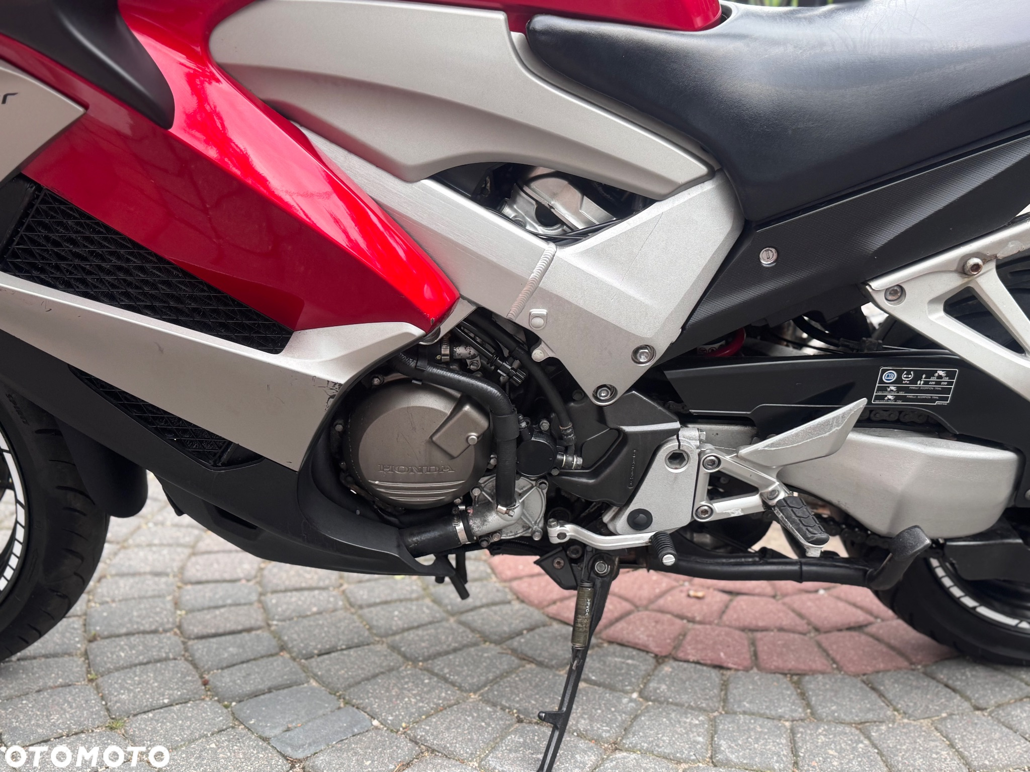 Honda VFR - 15