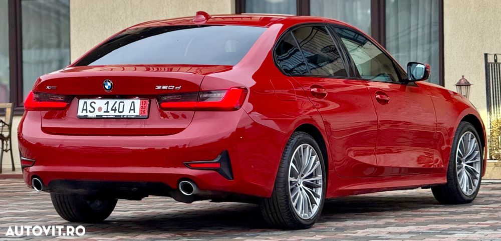 BMW Seria 3 320d Aut. xDrive Luxury Line - 36