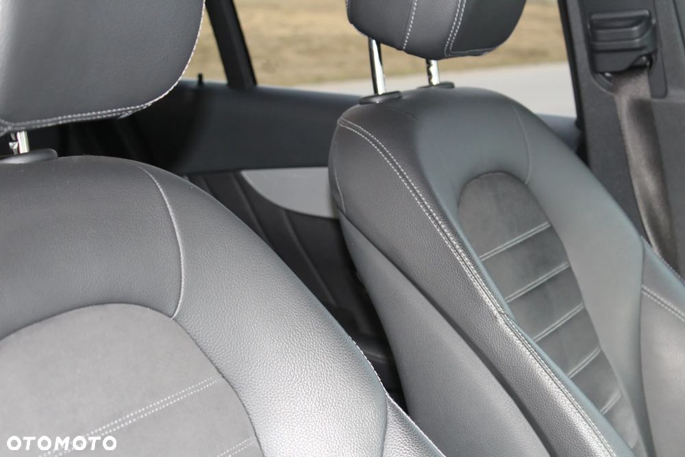 Mercedes-Benz GLC 200 d 4-Matic - 17