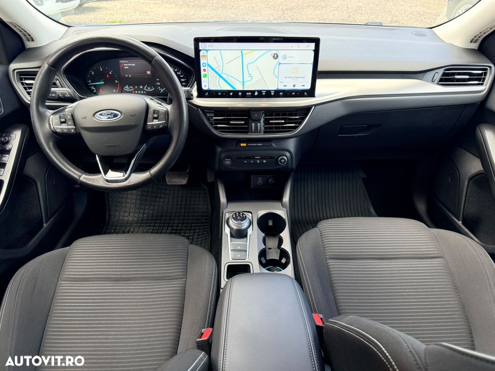 Ford Focus - 12