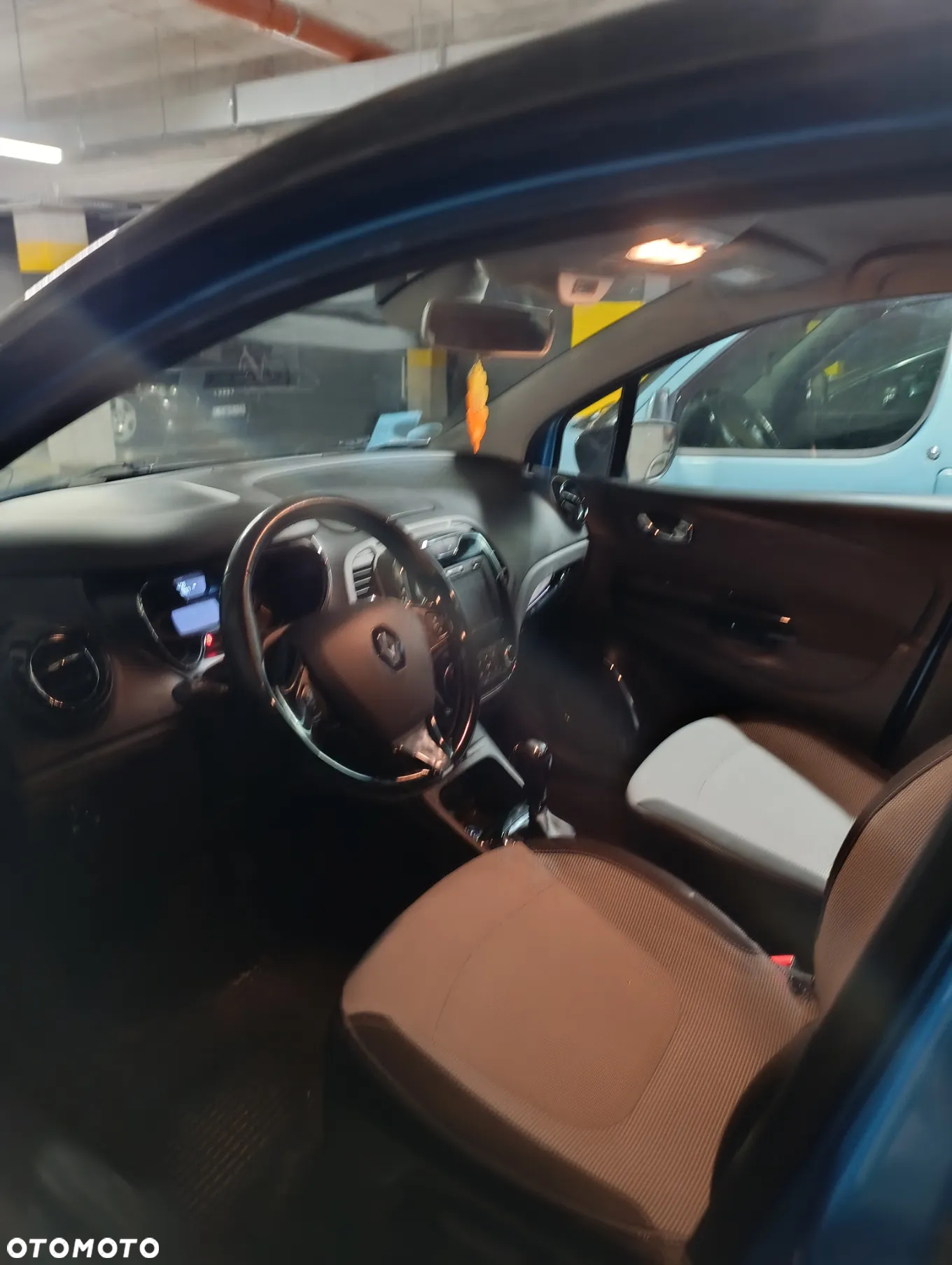 Renault Captur - 9