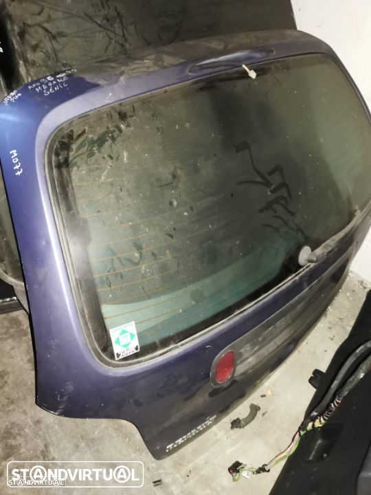 RENAULT SCENIC 00 TAMPA DA MALA  M077 - 1