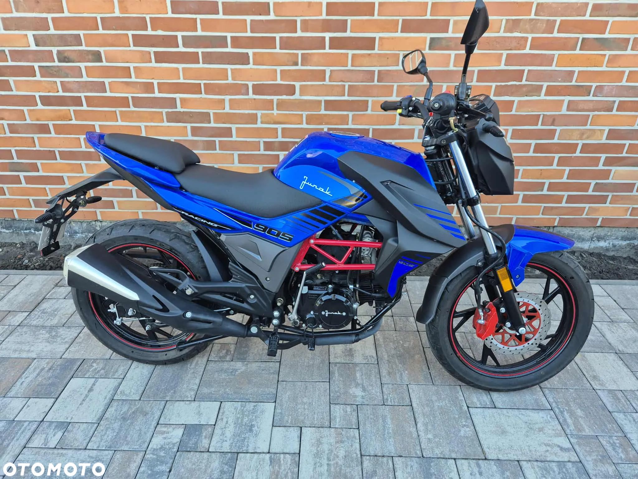 Junak 905 - 1