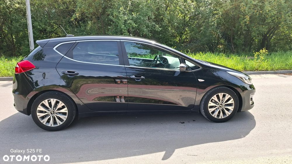 Kia Ceed 1.6 GDI Platinum Edition - 19