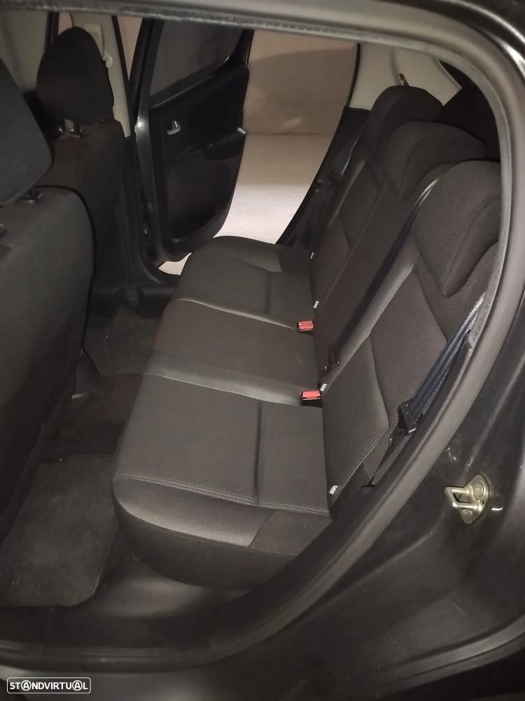 Peugeot 207 1.4 16V Sport - 10