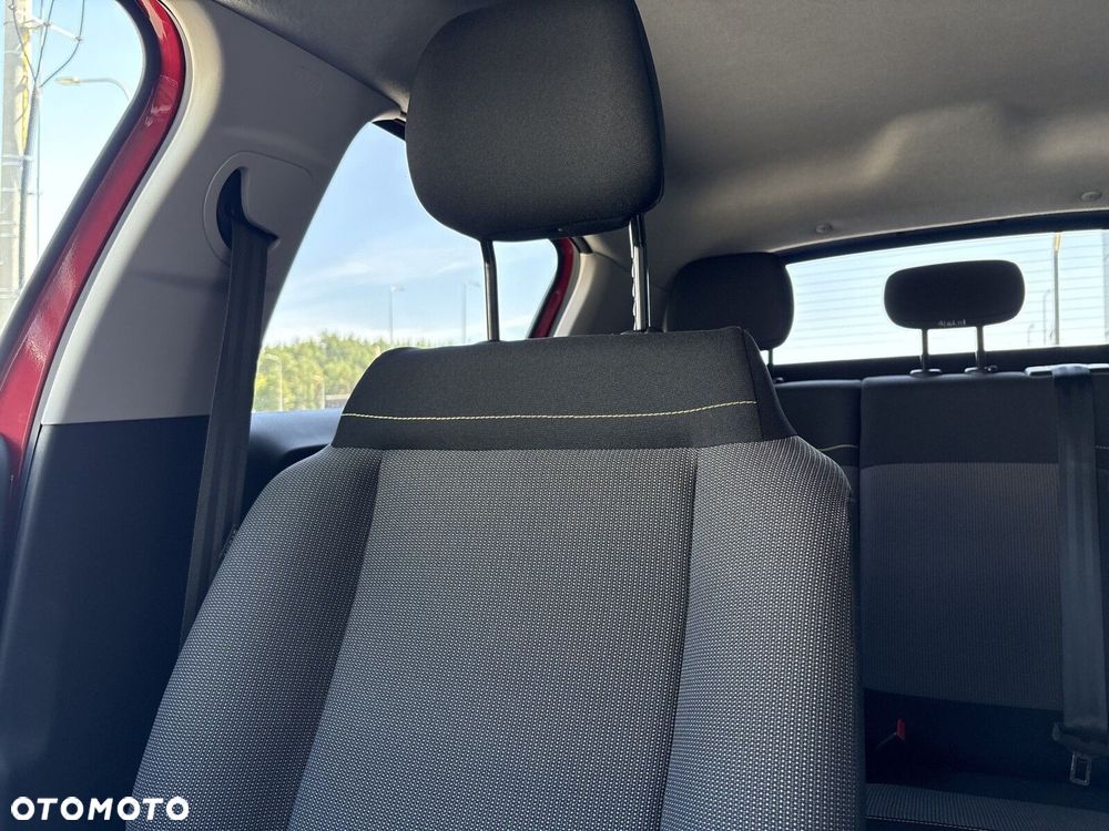 Citroën C3 1.2 PureTech Shine EAT6 - 14