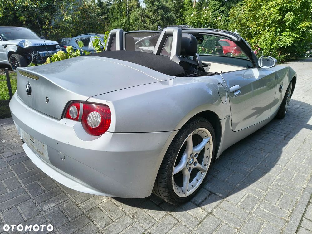 BMW Z4 2.5i - 4