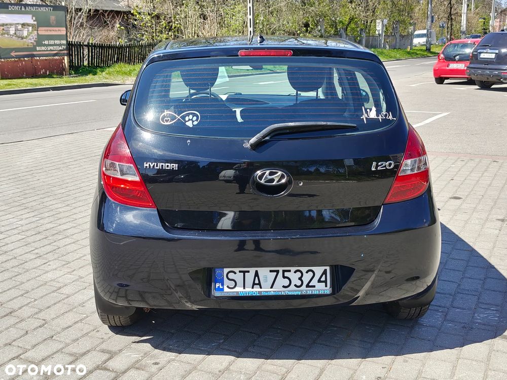 Hyundai i20 - 13
