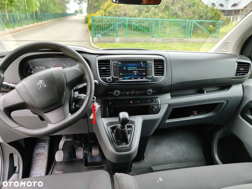 Peugeot Traveller 2.0 BlueHDi Compact Business - 16