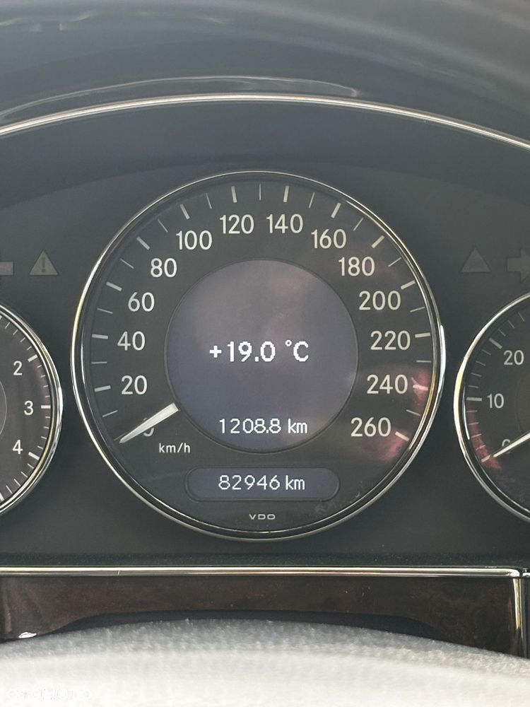 Mercedes-Benz CLS - 9