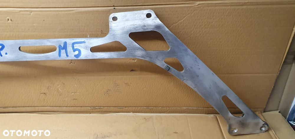 Rozpórka kielichów wzmocnienie BMW M5 G30 F90 8075677 - 3